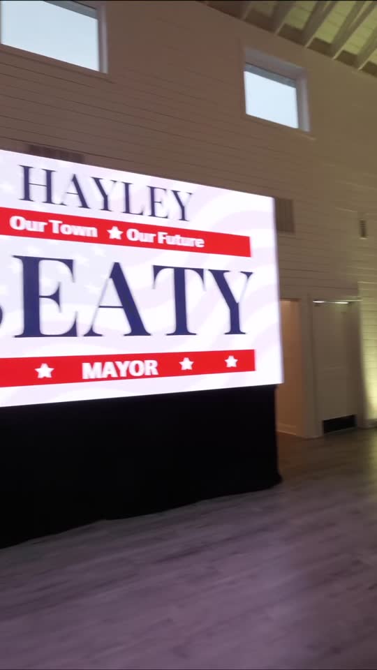 A mayor’s fall ball: DJ, lighting and video wall