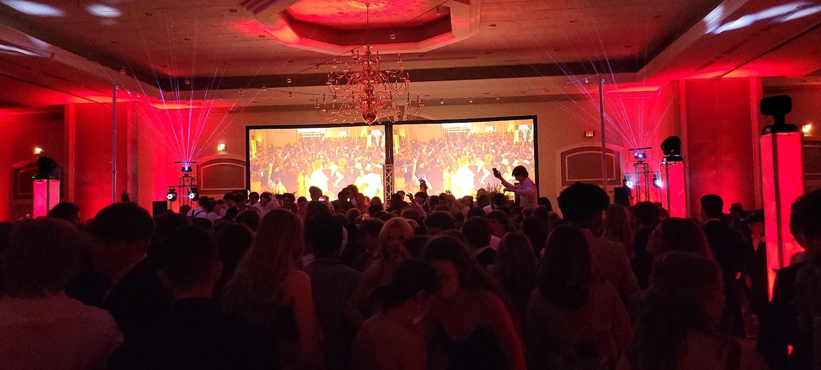 High school prom at Le Méridien Charlotte