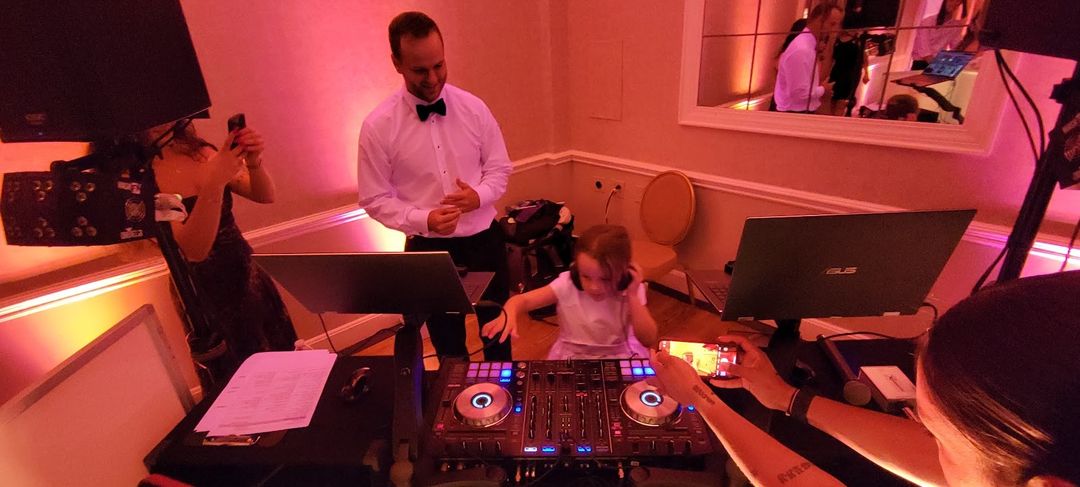 Wedding reception at Gaston Country Club