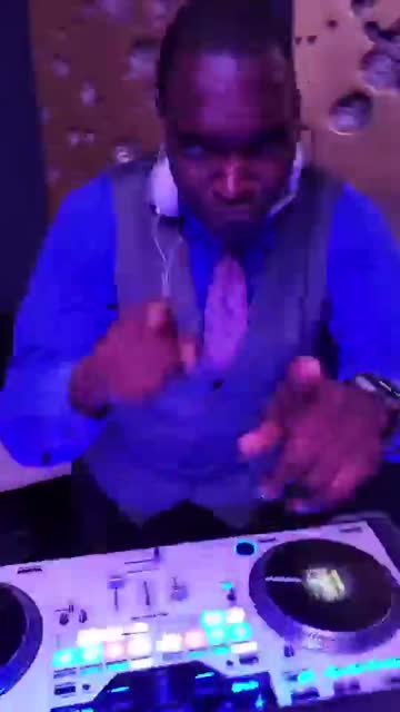 Bat Mitzvah, nonstop dancing