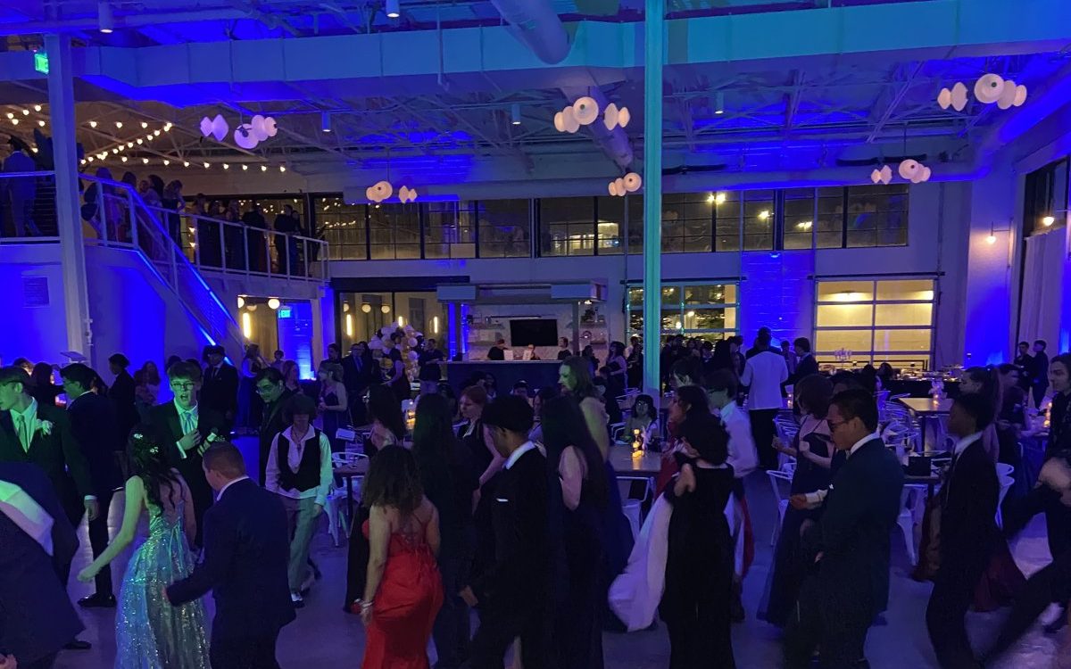 Porter Ridge High School prom at PINE under blue ATG uplighting