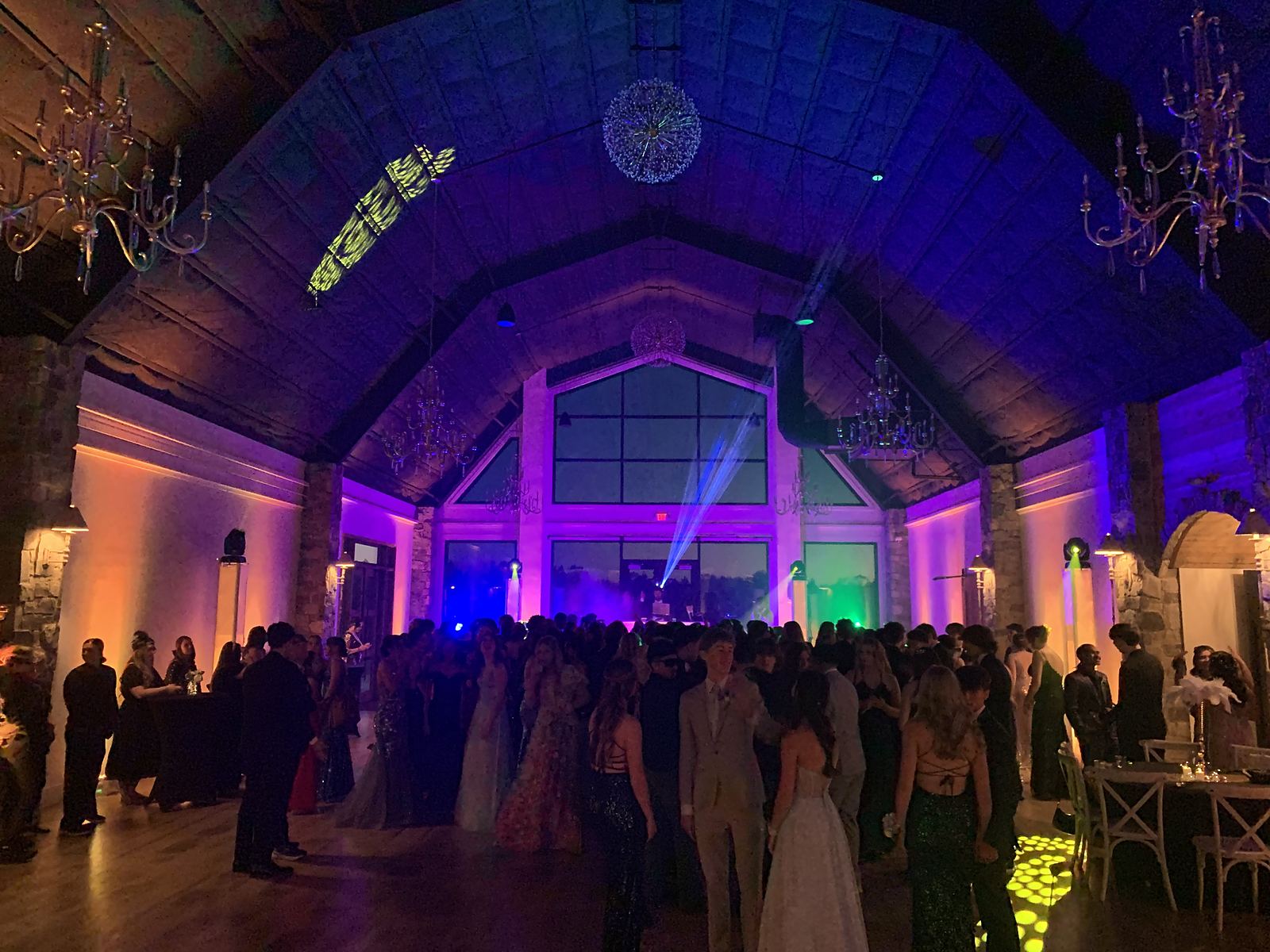 The DuGaren hall in uplighting and moving lights